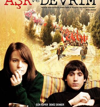 Aşk ve Devrim (2011)