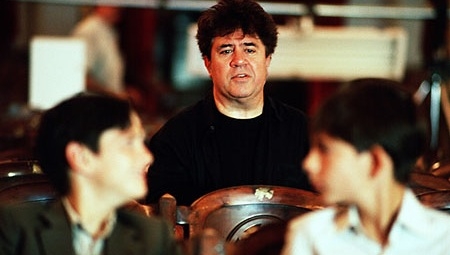 Siyah: La mala educación