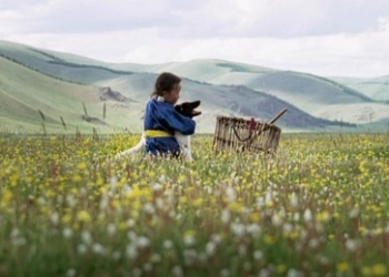İki Yalnızlık Arasında:  Kent ve Doğa