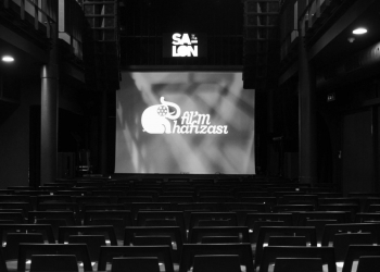 Teenage Blues hosted by İlkyaz Kocatepe & Aksel Bonfil