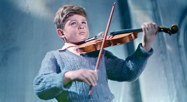 İlk Tarkovsky: The Steamroller and the Violin