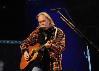 Neil Young Konserden Önce İstanbul Film Festivali’nde