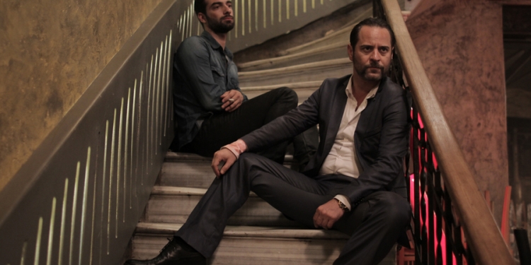 Kesişen Hayatların Çatışması: Silsile