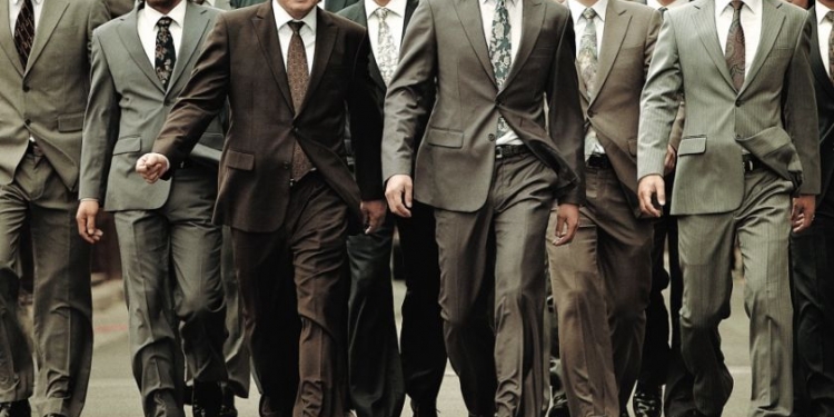 Nameless Gangster: Rules of the Time (2012)