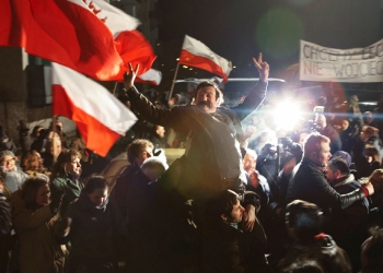 Walesa. Czlowiek z nadziei (Walesa: Man of Hope – 2013, Yön: Andrzej Wajda)