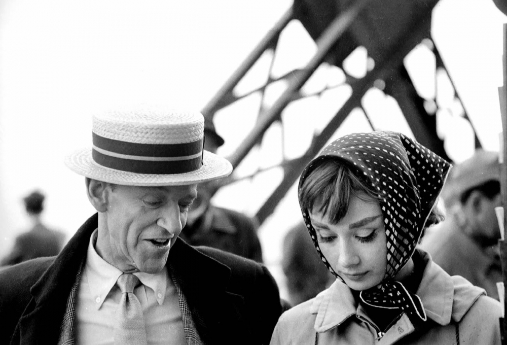 funny-face-1956-010-fred-astaire-audrey-hepburn-eiffel-tower
