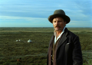 Jauja’dan Fragman ve Kareler