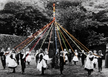 Burnumuzun Ucunda Duran Gizli Bir Dünya!