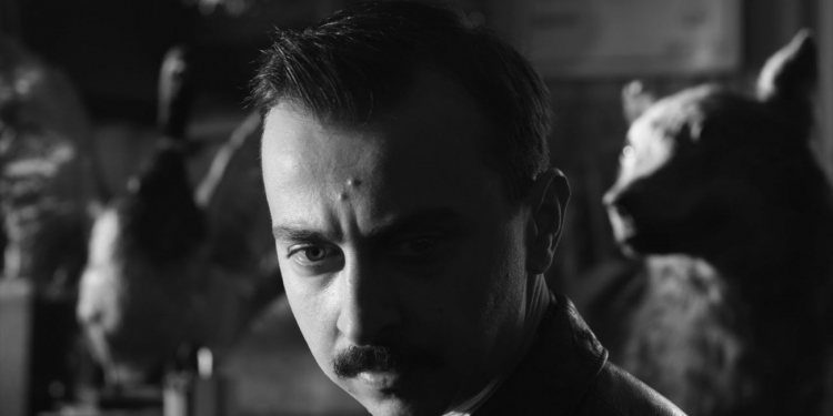 Fantastik Türk Sineması’nda Bir Zirve: Sen Aydınlatırsın Geceyi