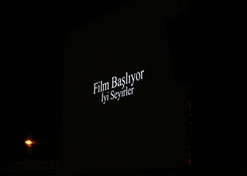 “Bir Yaz Gecesi Rüyası” Hosted By Elif Domaniç