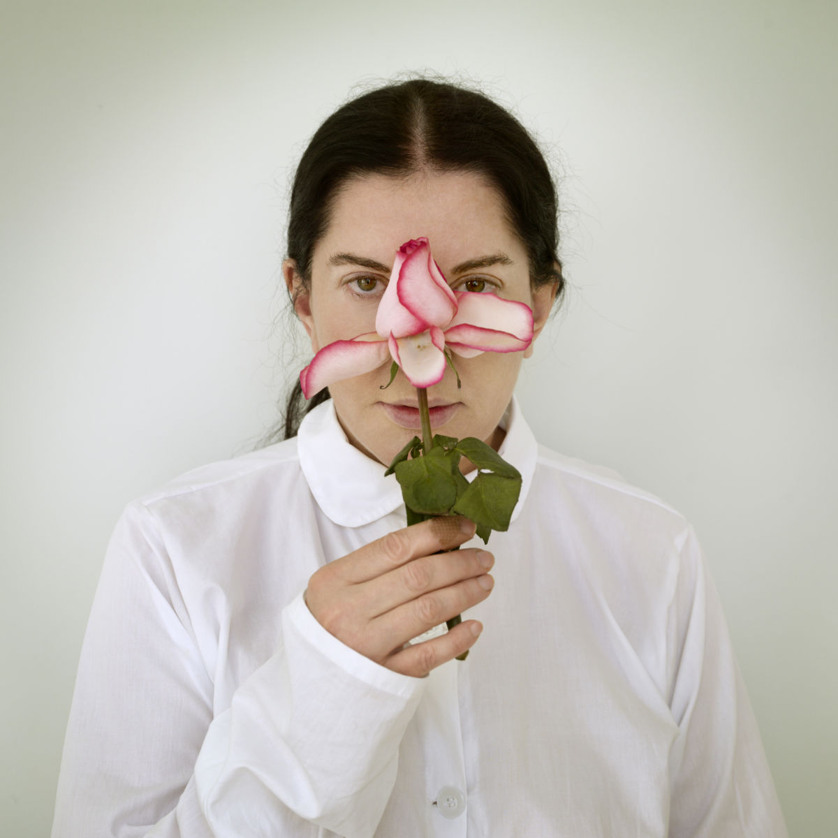 ArtInternational2014-Marina Abramović - Artist Portrait with a Rose, 2013