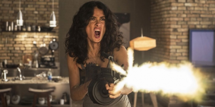 Everly’den İlk Fragman Geldi: Salma Hayek Herkese Karşı!
