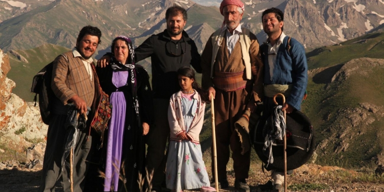 Hüseyin Karabey ile Söyleşi