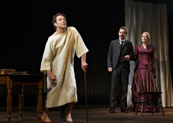 Bradley Cooper The Elephant Man ile Londra Sahnesinde