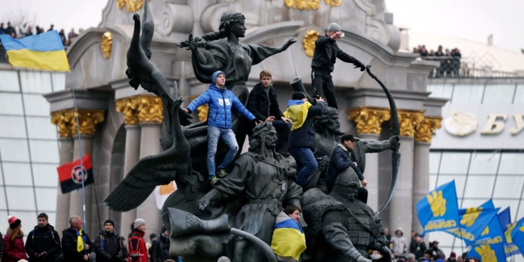 !f İstanbul’un Aşk ve Başka Bi’ Dünya’sında yarışacak filmler belli oldu!