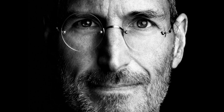 ”Steve Jobs” kadrosuyla dudak uçuklatıyor!