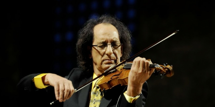 “Kemanı Ağlatan Adam” Tekrar Türkiye’de!