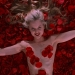 Bir Sahne: Dans Eden Torba ve American Beauty
