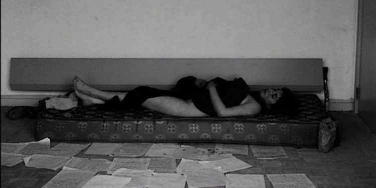 Je, Tu, Il, Elle: Kadın Olarak Konuşmak