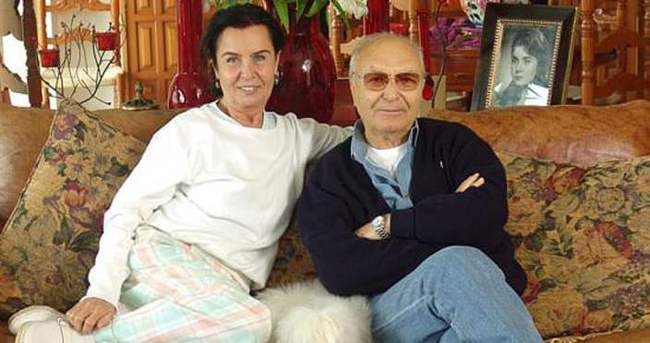 Memduh Ün Hayatını Kaybetti