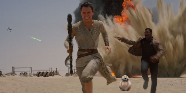 Star Wars Episode VII: The Force Awakens – Başarılı Bir Remake