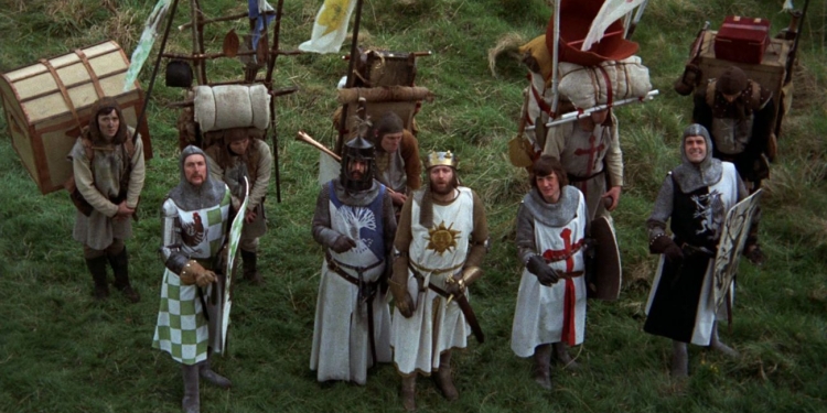 ‘İngiliz Mizahı Gerçekten Çok Güzel!’ Dedirten 9 Film