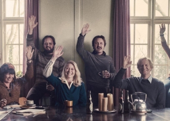 Bir Fragman: The Commune