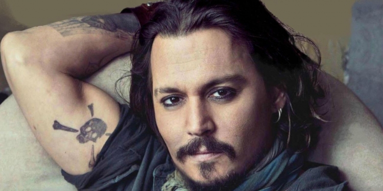 Johnny Depp Invisible Man Kadrosunda!