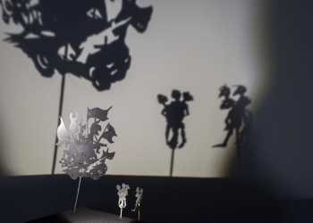 Babaların Elbiseleri Hep Gri Mi Olur?