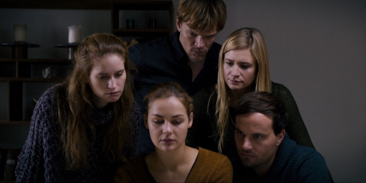 35. İstanbul Film Festivali İzlenimleri: İnsanlığa Dair – Auf Einmal