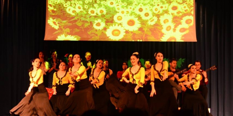 Flamenko Ruhu mu, Küba Esintisi mi?