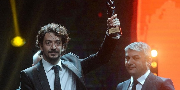 Tolga Karaçelik Jüri Koltuğuna Oturuyor