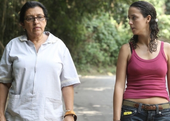 Sınıf Çatışmasının Ortasında Lüks Bir Ev: Que Horas Ela Volta? (2015)