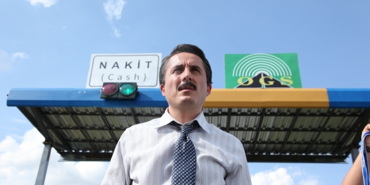 Hayal Dünyasının Başrolü: Gişe Memuru