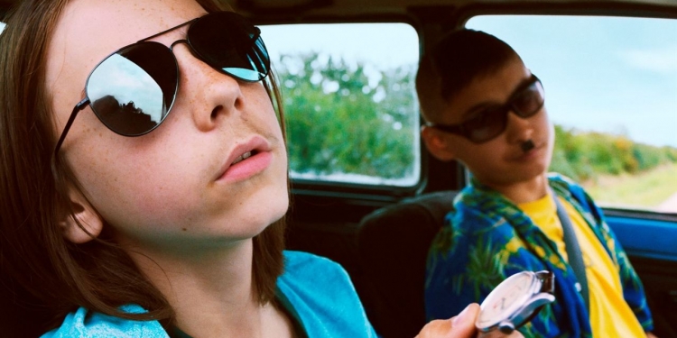 Bir Fragman: Goodbye Berlin