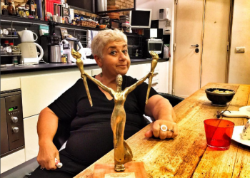 Serra Yılmaz’a İtalya’dan En İyi Kadın Oyuncu Ödülü