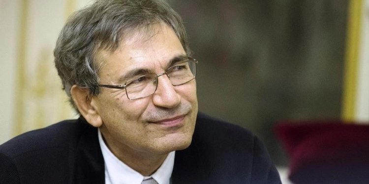 Orhan Pamuk’a Tolstoy Ödülü