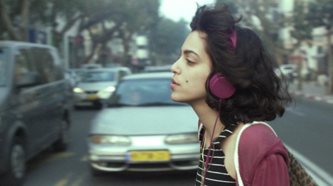 16. !F İstanbul Bağımsız Filmler Festivali İzlenimleri – People That Are Not Me: Yalnız Olmak ya da Olamamak…