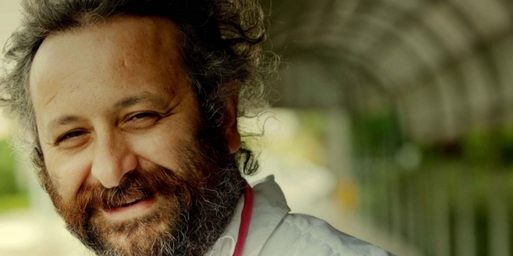 Onur Ünlü’nün Yeni Filmi Kırık Kalpler Bankası’ndan Afiş Geldi!