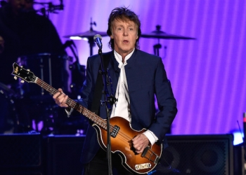 Kaptan Paul McCartney, Jack Sparrow’un Karşısında!