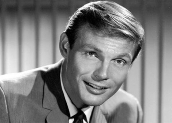 Batman Serisinin Yıldızı ”Adam West” Hayatını Kaybetti!