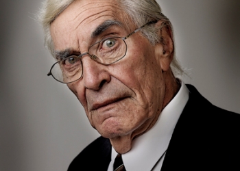 Akademi Ödüllü Oyuncu Martin Landau Hayatını Kaybetti