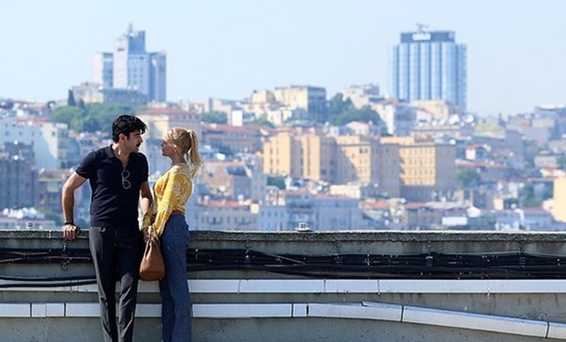 Onur Ünlü’nün Yeni Filmi Cingöz Recai’den Teaser Geldi