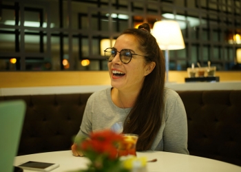 Sevinç Erbulak ile Zor Zamanlarımıza Dair