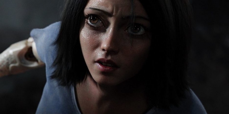 Robert Rodriguez Ve James Cameron İmzalı Alita: Battle Angel Filminden İlk Fragman!