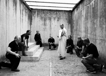 Bir Deneme Olarak Cesare Deve Morire