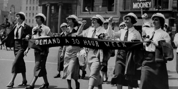 İşçiyim, Emekçiyim, Muhalifim!