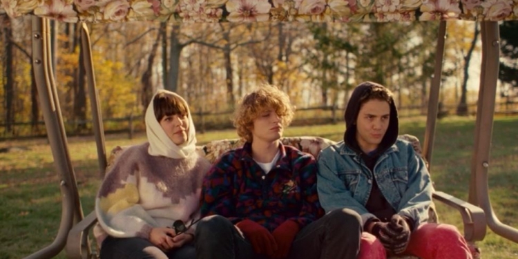 Tutkuların Kesiştiği Noktada: Les Amours Imaginaries (2010)