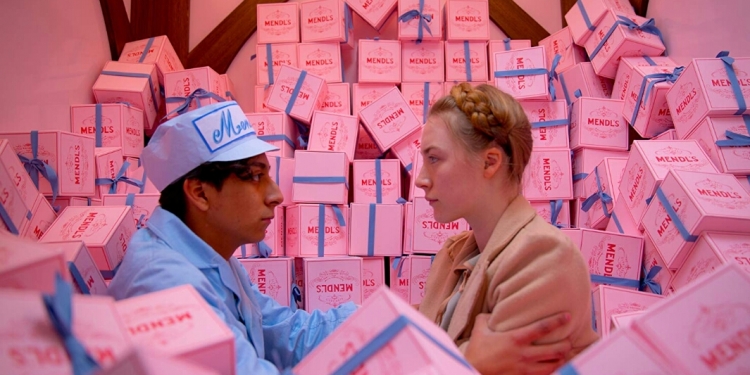 Gözün Pusulası: Renklerin Sineması