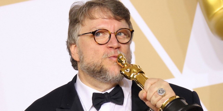 Guillermo del Toro’lu “Scary Stories to Tell in the Dark” Filminin Oyuncu Kadrosu Açıklandı